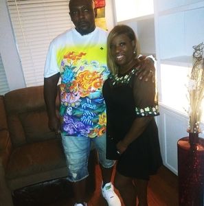 Meet your Posher, Damond